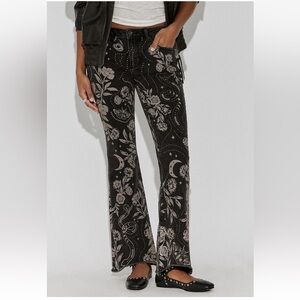 Free People Driftwood Eva Phantom Printed Flare Jeans NWT Size 27